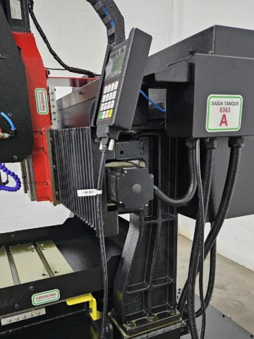 Fresadora CNC Compact 5040 - Imagem 7