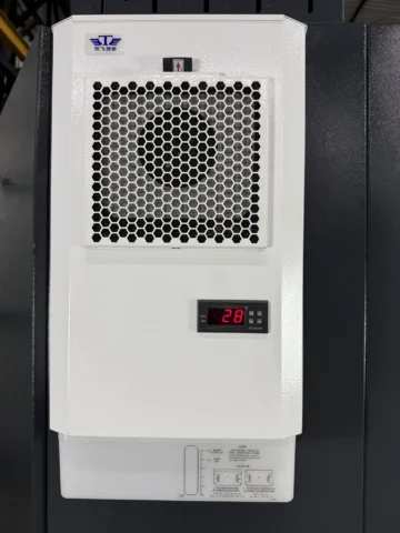 Torno CNC Barramento Inclinado GLI 400 - Imagem 25