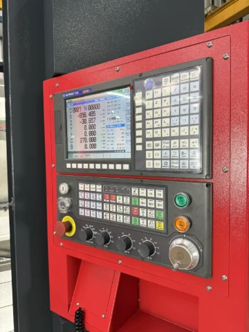 Torno CNC Barramento Inclinado GLI 400 - Imagem 14
