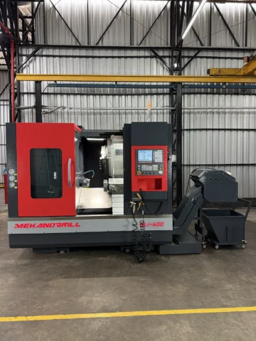 Torno CNC Barramento Inclinado GLI 400 - Imagem 3