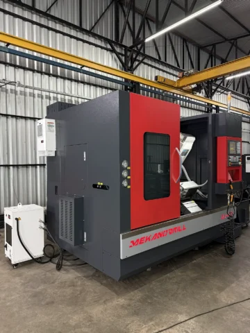 Torno CNC Barramento Inclinado GLI 400 - Imagem 22